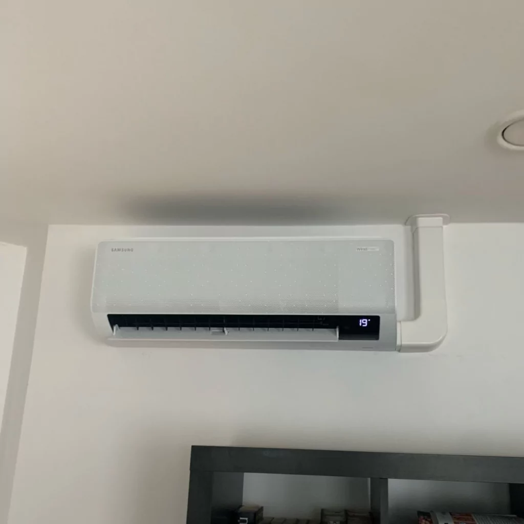 Klimatizace SAMSUNG WindFree Comfort bílá barva Praha