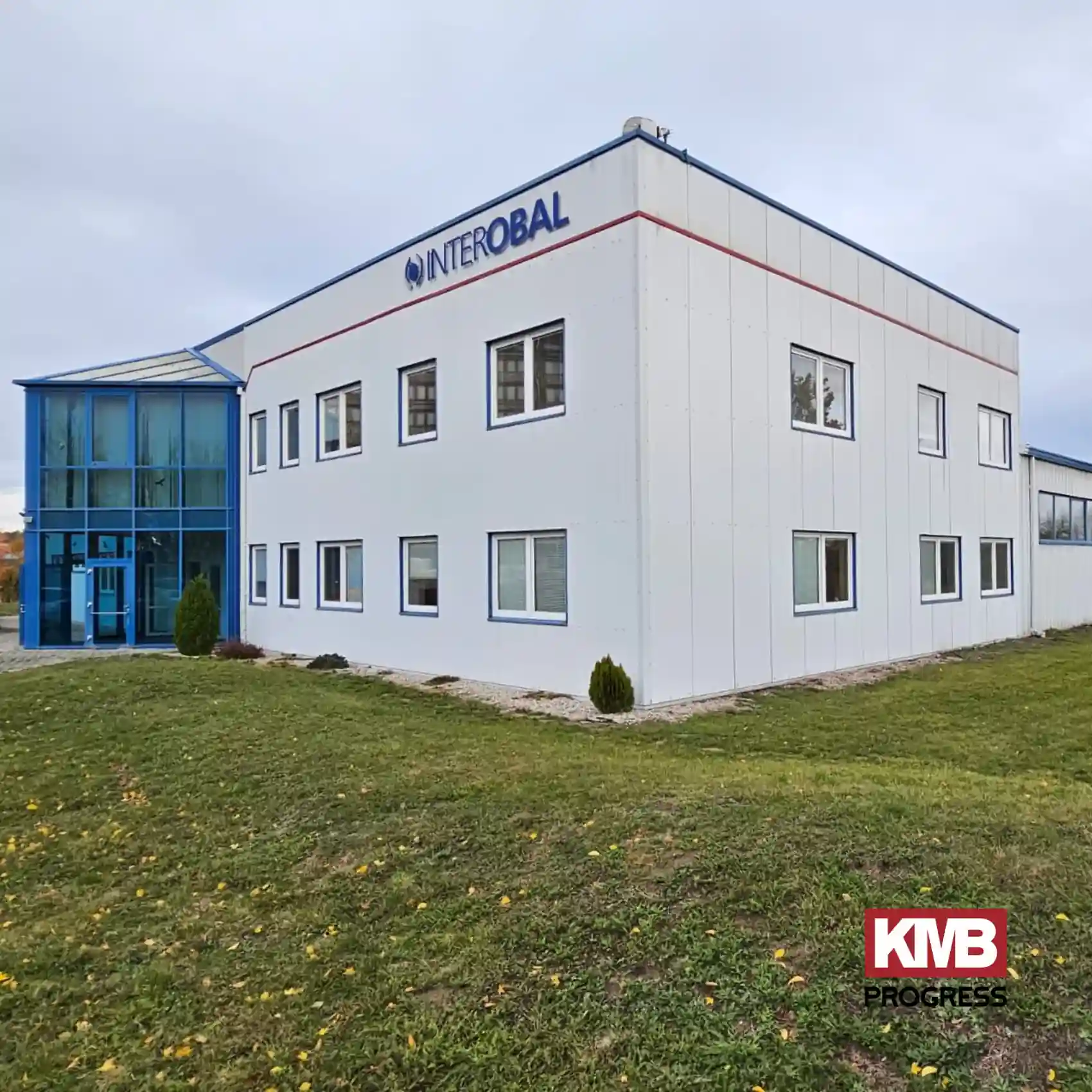 Venkovní budova Interobal v Plzni