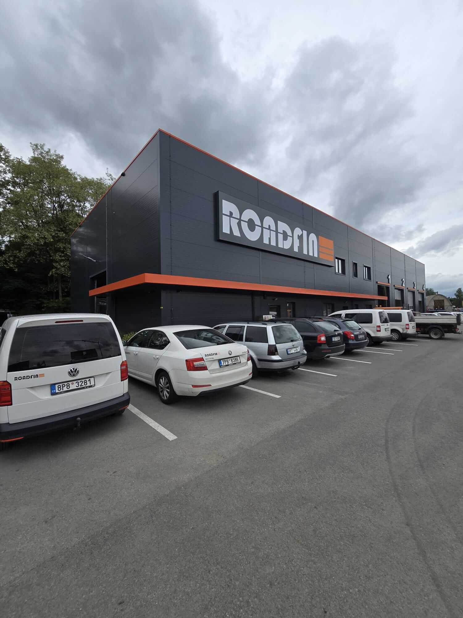 Pohled na roadfin ve Vochově