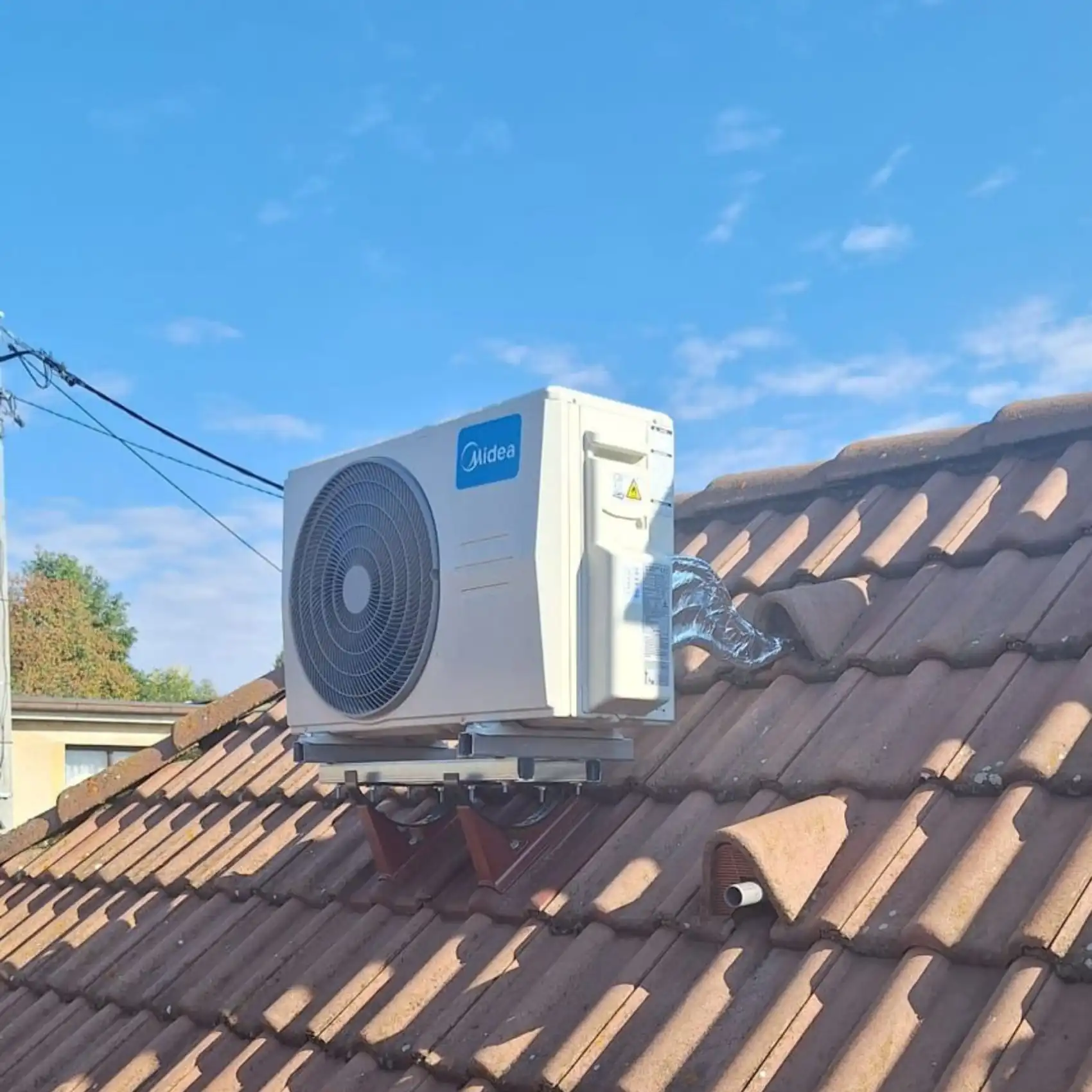 Venkovní jednotka Midea Breezeless Skočice u Přeštic