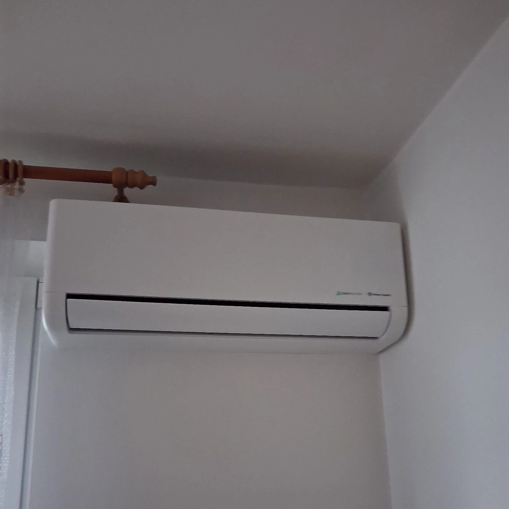 Vnitřní nástěnná klimatizace Midea Solunar