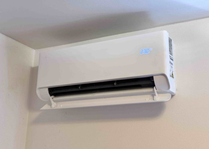 klimatizace-midea-vnitrni-jednotka Vnitřní jednotka klimatizace Midea Breezeless E